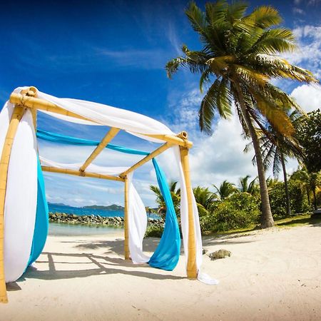 Отель Frenchmans Frenchman Cay Экстерьер фото